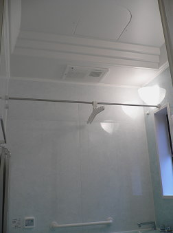 �����̓V��ɒg�[����g�ݍ��ށB�����@�\�t���Ȃ̂Ő��󕨂�������